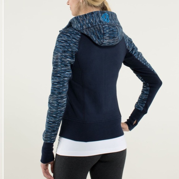 LULULEMON- Scuba Hoodie Stretch Lined Hood - Picture 3 of 13